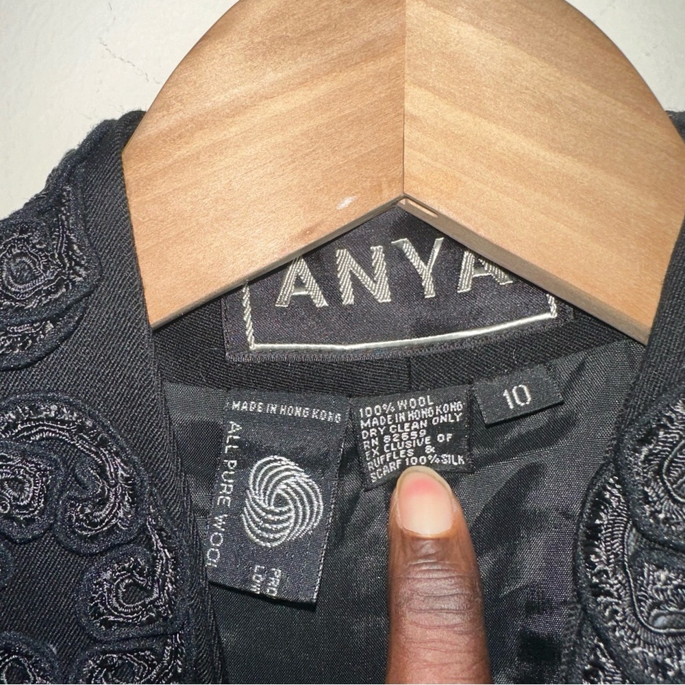VTG Anya Hindmarch 10 Black Wool Ruffle Tassel Button Up Victorian Style Jacket - Picture 3 of 13